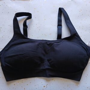 NWT Shapermint Essentials Everyday Comfort Straps Wireless Shaping Bra - Large